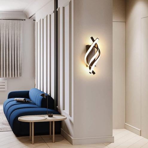 Lux Aluminum Lamp