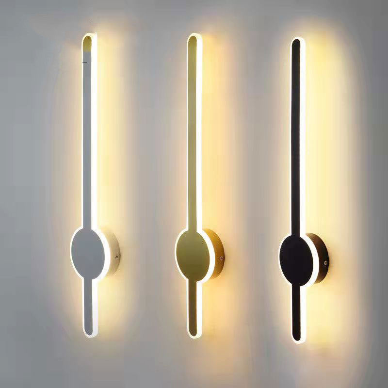 LuxeLine LED Wall Light